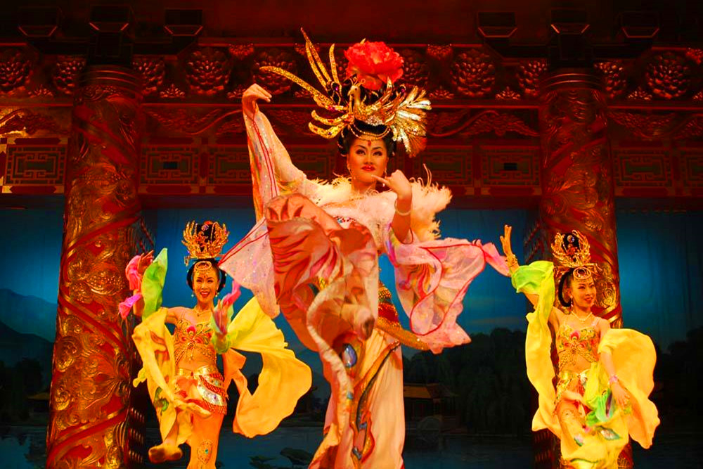 Enjoy Tang Dynasty Show