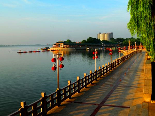 Liuye Lake 